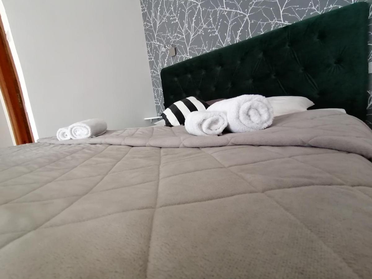 Mon Accommodation Free Parking Nis Ngoại thất bức ảnh