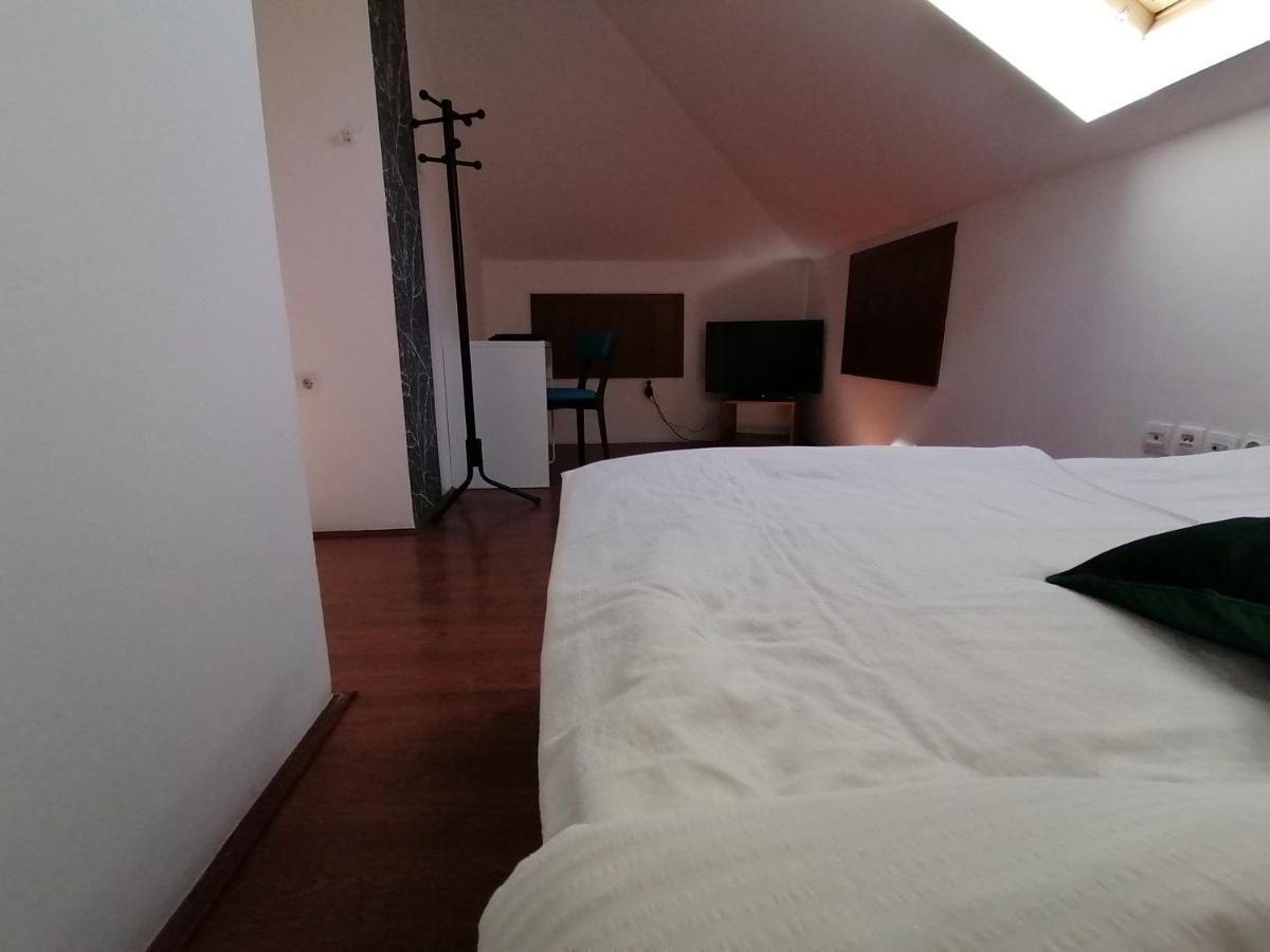 Mon Accommodation Free Parking Nis Ngoại thất bức ảnh
