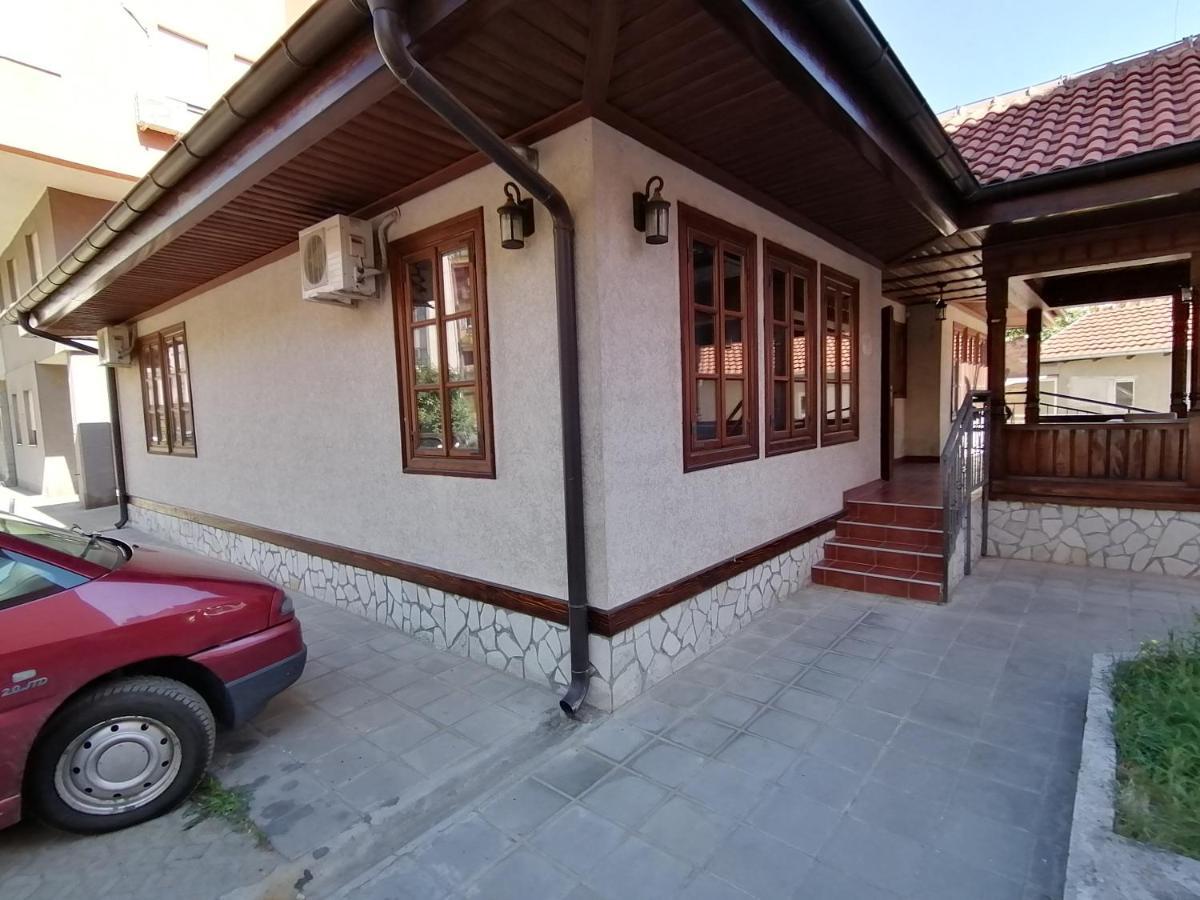 Mon Accommodation Free Parking Nis Ngoại thất bức ảnh