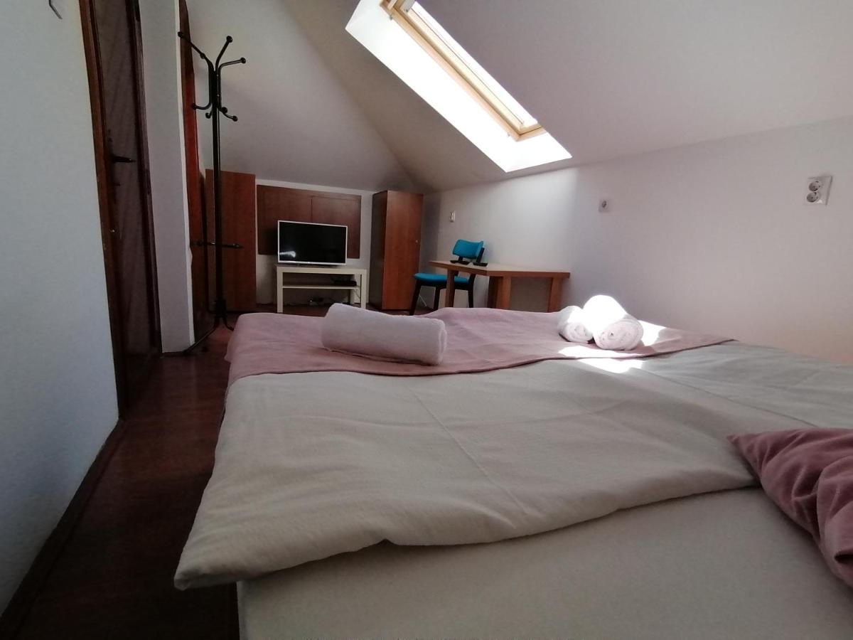 Mon Accommodation Free Parking Nis Ngoại thất bức ảnh
