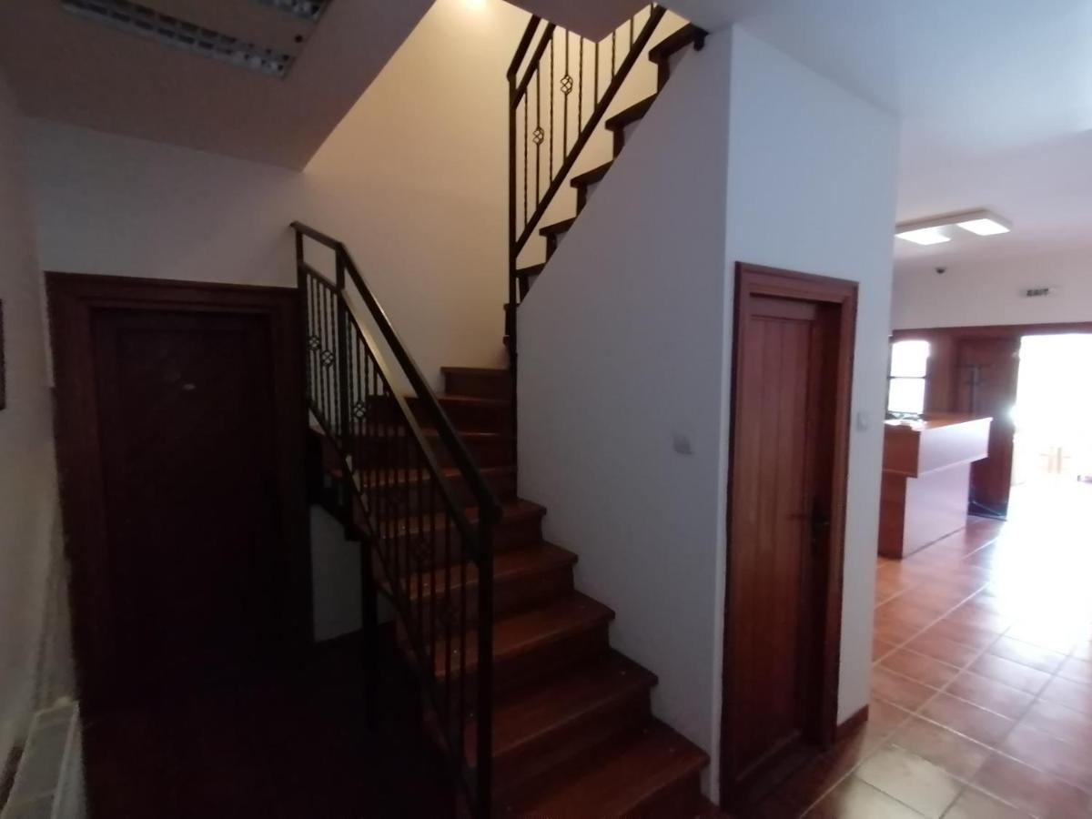 Mon Accommodation Free Parking Nis Ngoại thất bức ảnh