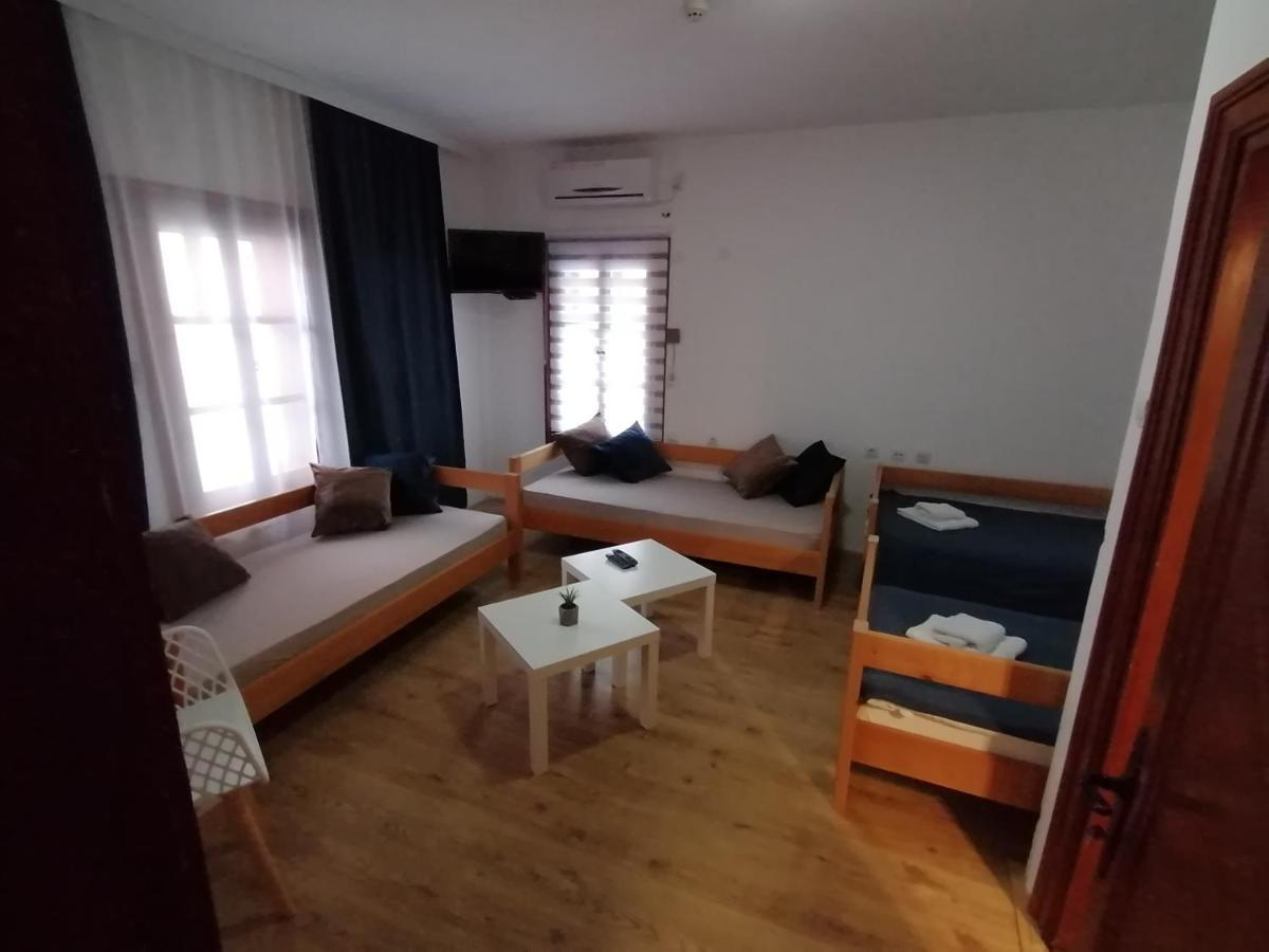 Mon Accommodation Free Parking Nis Ngoại thất bức ảnh